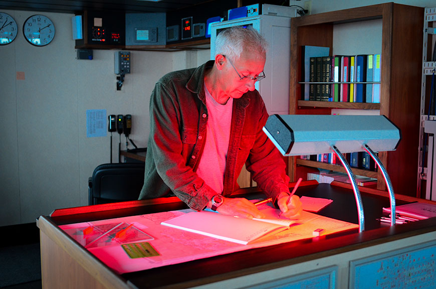 Sally Ride Captain Tom Desjardins.Photo Courtesy of Scripps Institution of Oceanography