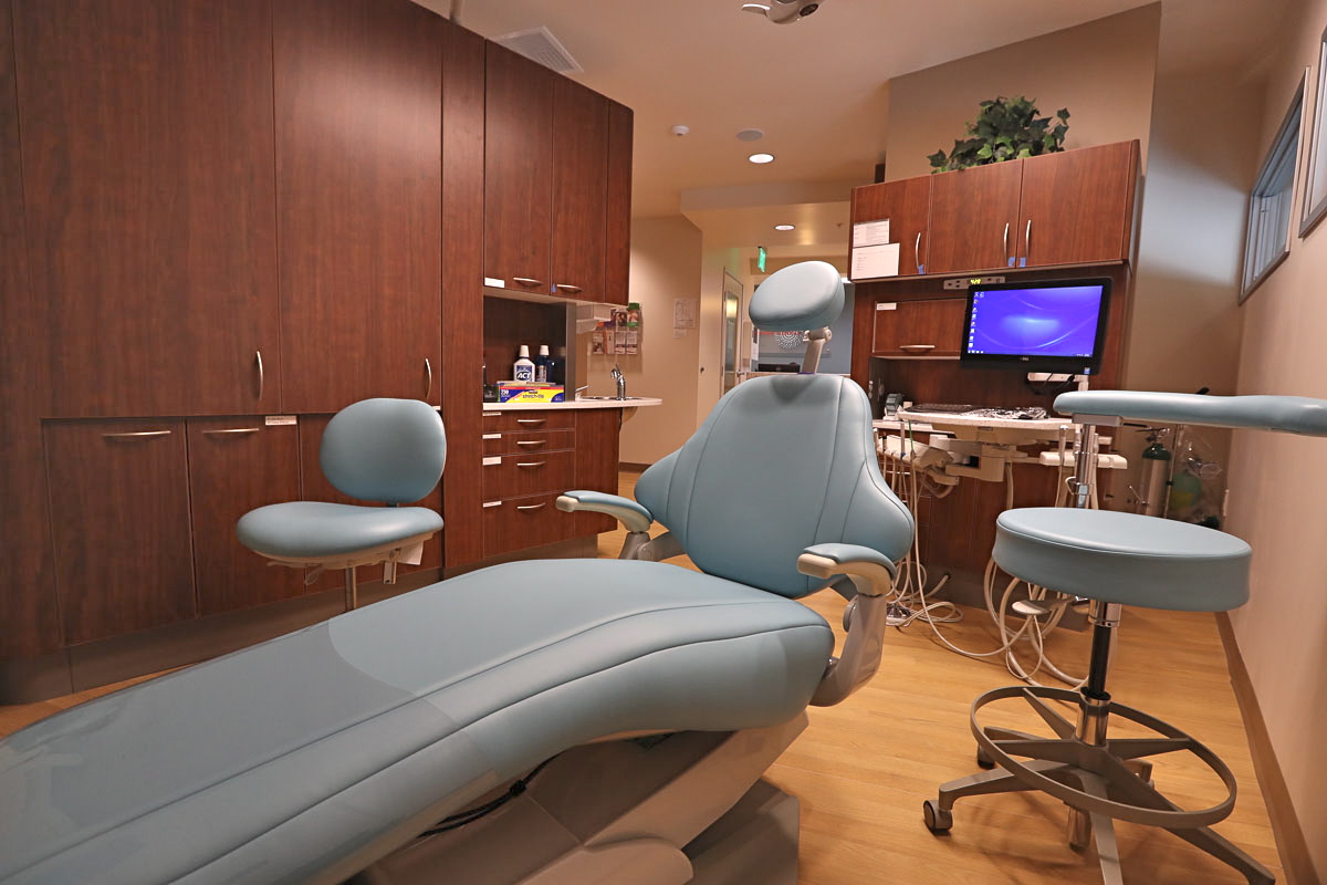 Inside the Senior Dental Center (Photo by John Aristizabal)