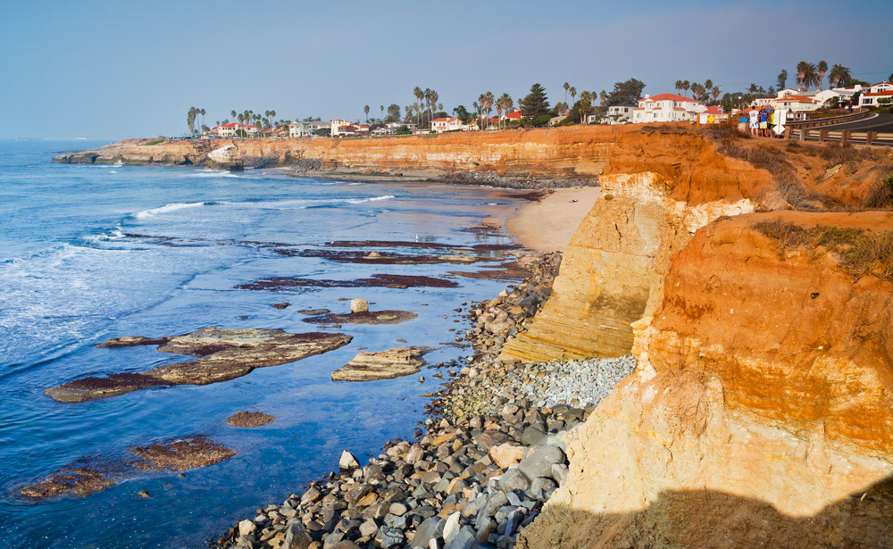 Sunset Cliffs beach coastline in San Diego. (Shutterstock.com)