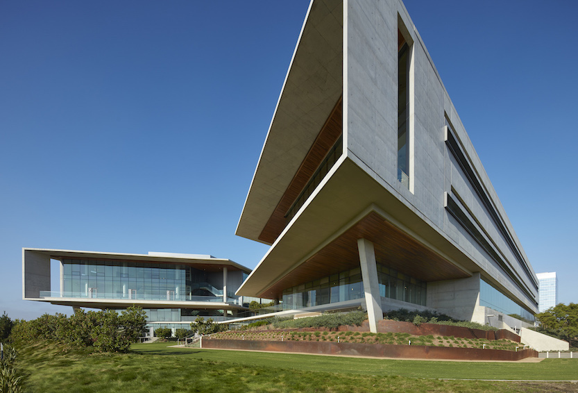 Illumina makes its home in the new BioMed Realty i3 campus. (Photos courtesy of Perkins+Will)