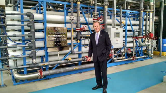 Mayor Kevin Faulconer at the prototype water recycling facility in Miramar. (Photo by Chris Jennewein, Times of San Diego)