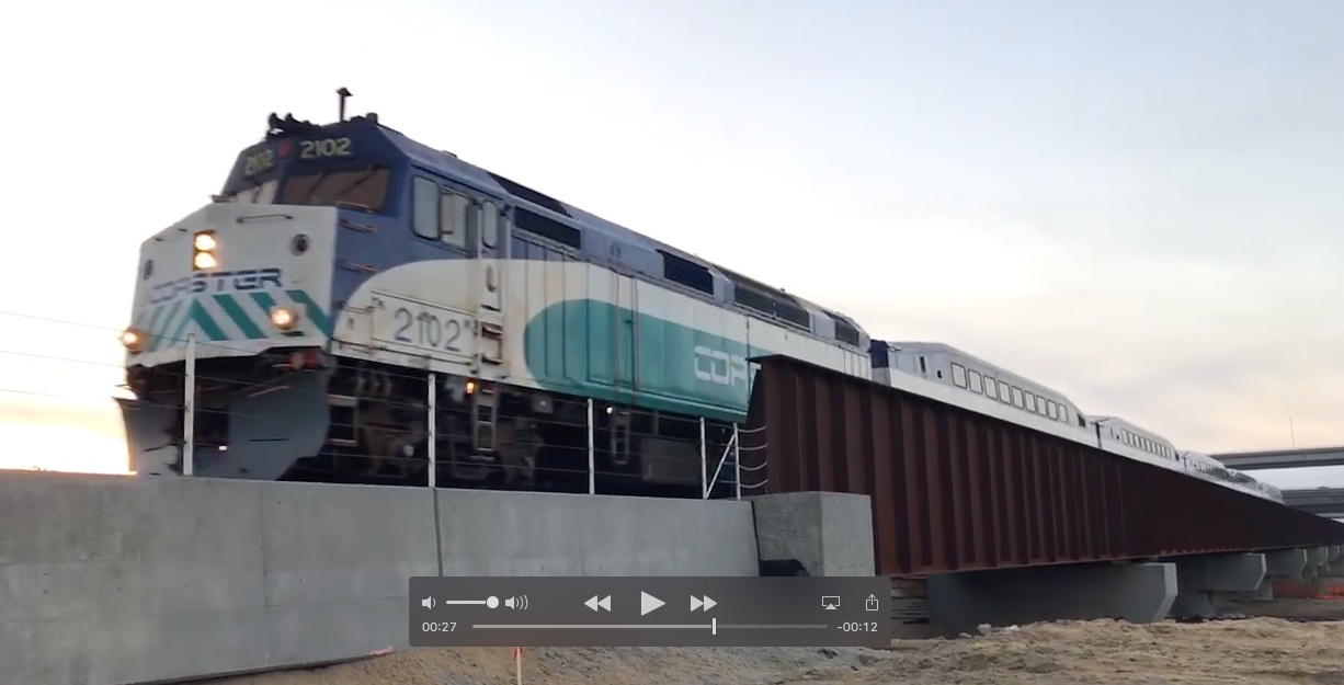 Amtrak Pacific Surfliner crosses the bridge over the San Diego River. (Photo: SANDAG)