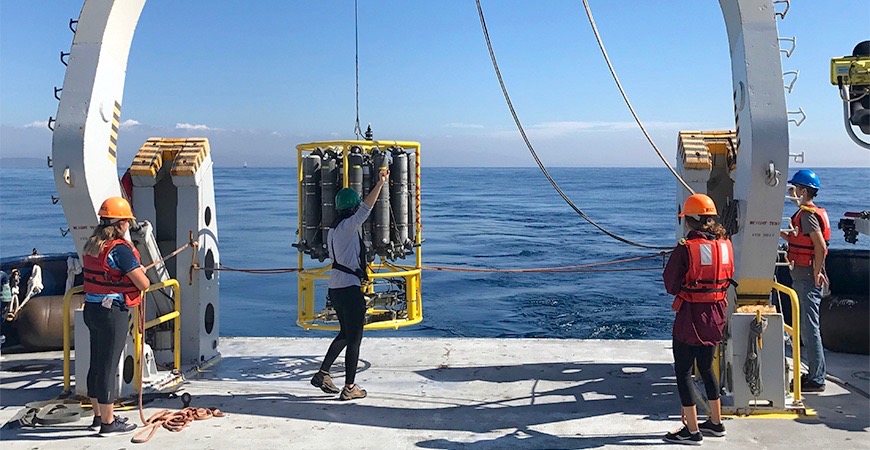 Undergraduate students at Scripps Oceanography aboard a cruise on R/V Robert Gordon Sproul. (Photo courtesy of Scripps Institution of Oceanography, UC San Diego)