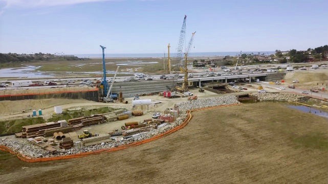 Construction work on the Interstate 5 bridge at the San Elijo Lagoon. (Photo courtesy SANDAG)