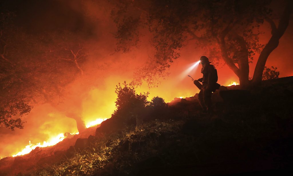Wildfires burned across Sonoma County, October 2017. (Photo by Kent Porter/The Press Democrat via AP)