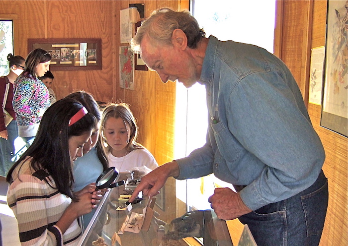 Phil Pryde teaches local students about preserving San Diego’s local ecosystem. 