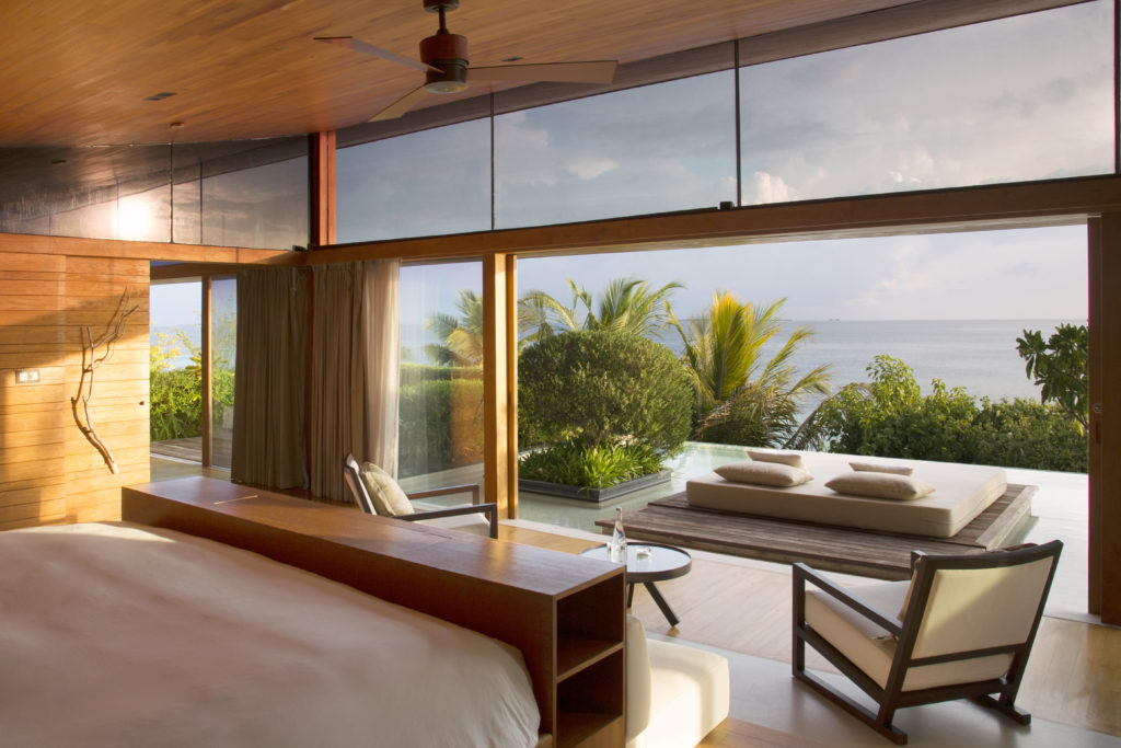 Coco Privé Palm residence master bedroom. (Credit: Coco Privé)