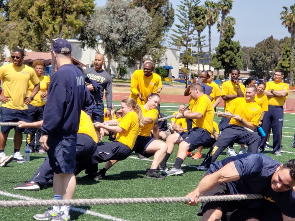 Students and staff represent Training Support Center San Diego during the tug-of-war competition at the Naval Base San Diego (NBSD) fifth annual Sexual Assault Prevention and Response Cup. (U.S. Navy photo by Chief Aviation Boatswain’s Mate Yolanda Alfred)