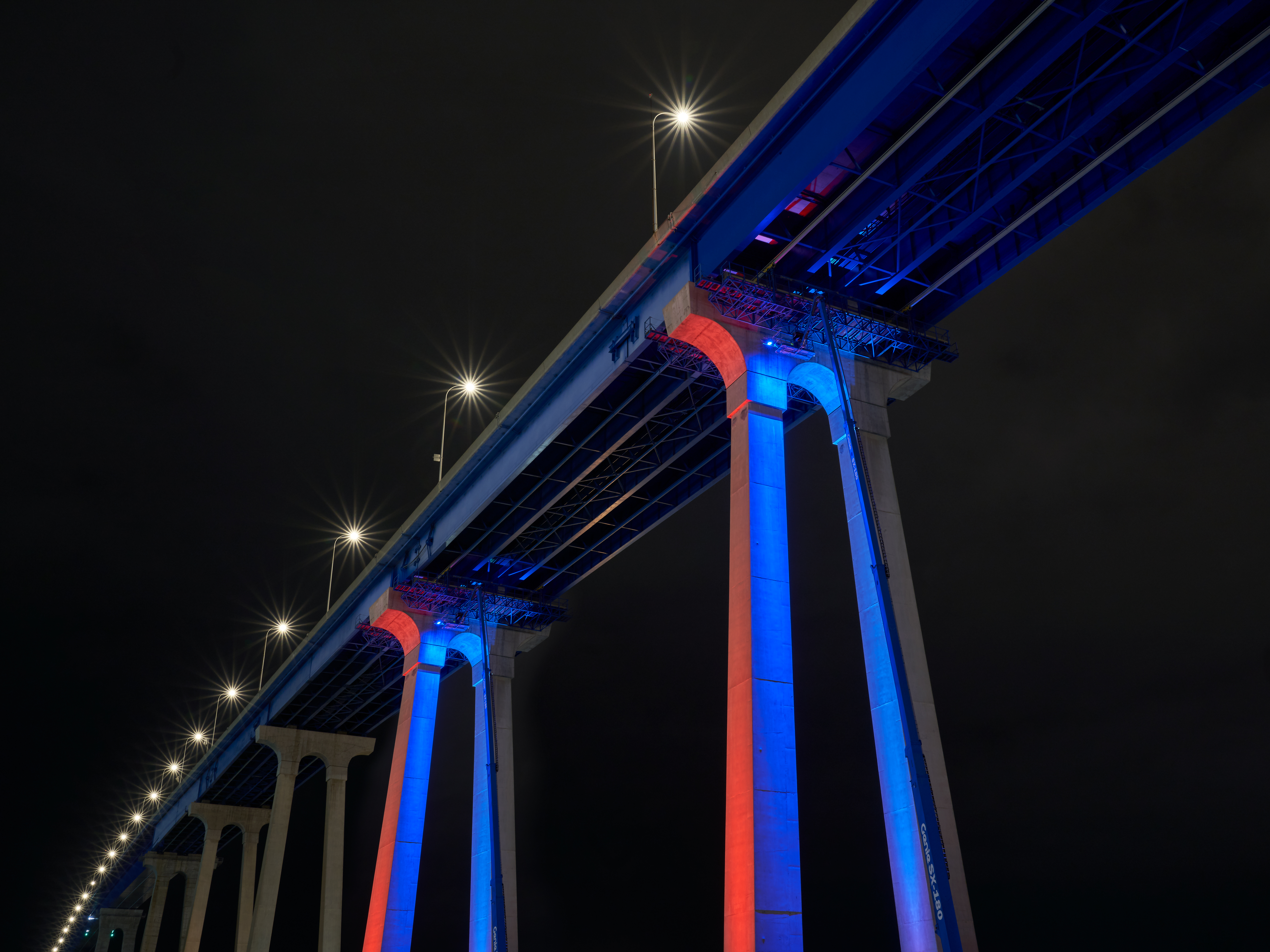 The study was designed to simultaneously illuminate two of the bridge’s supporting concrete piers with color LED lighting units. (Photo courtesy of Port of San Diego)