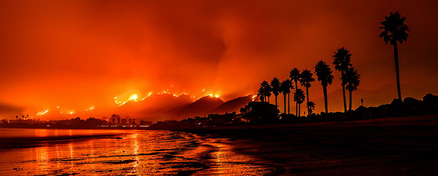 The 2017 Thomas Fire. (Photo: istockphoto/Carsten Schertzer)