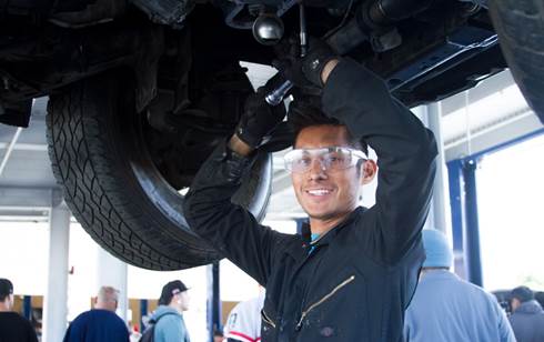  Student Humberto Perez Works Toward Auto Technician Certificate at San Diego Continuing Education.
