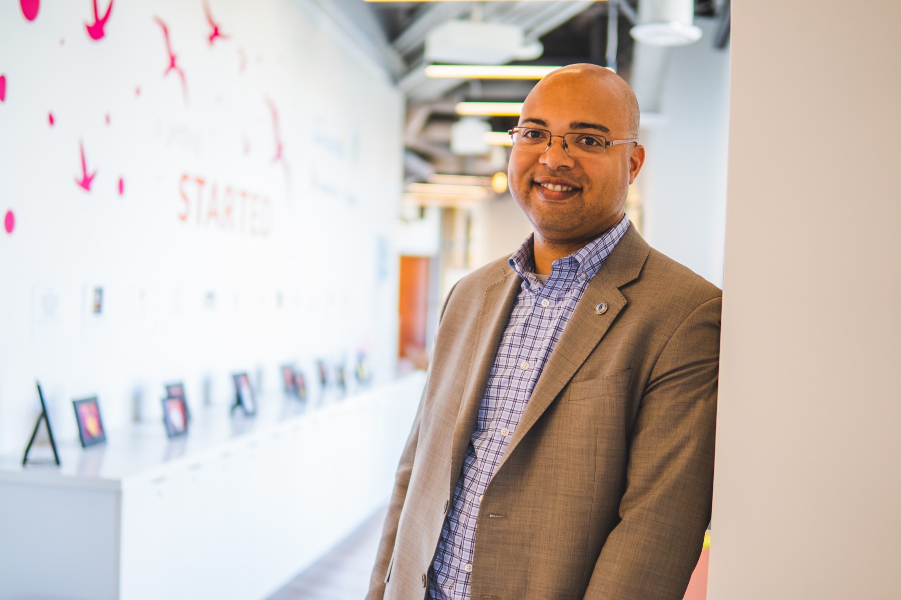 Cal State San Marcos alumnus Erik Caldwell is deputy chief operating officer for the City of San Diego’s Smart and Sustainable Communities branch. (Photo by Alan Brown)